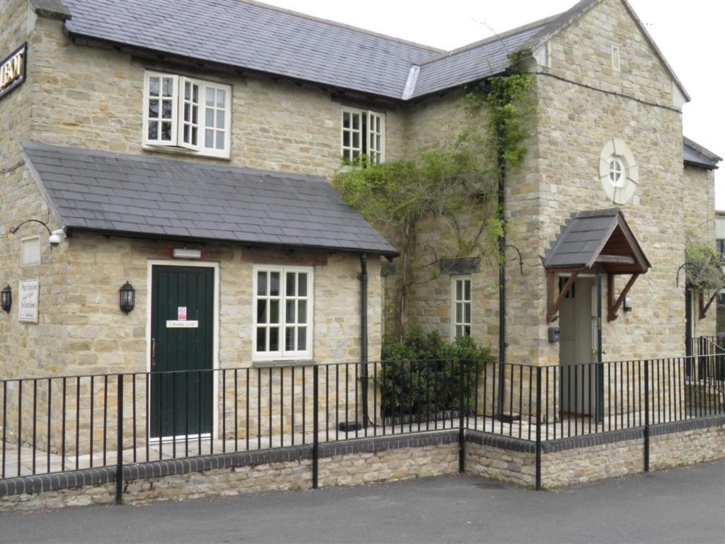 The Talbot Inn Eynsham ภายนอก รูปภาพ